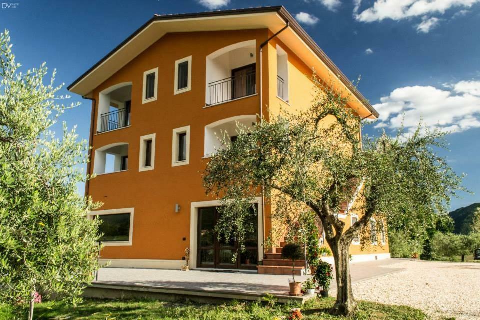 Santa Giusta Villa Picinisco Exterior photo